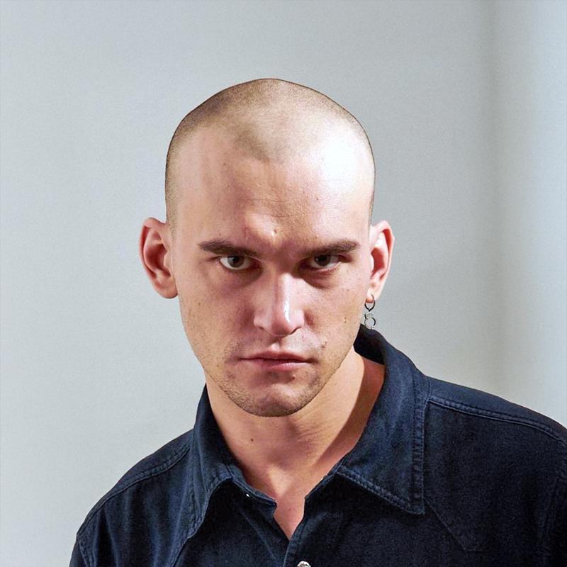 Постер Александр Аверин