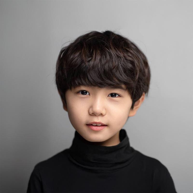 Постер Ким Гон-у