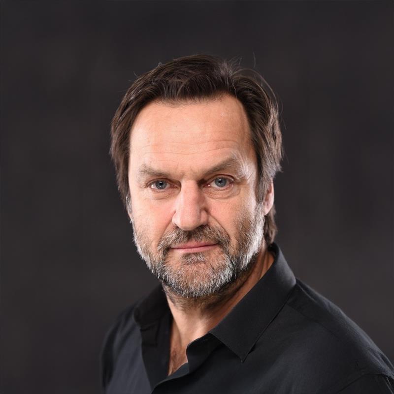 Постер Бенуа Гуэн