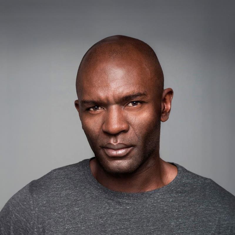 Постер Эмилио Буале