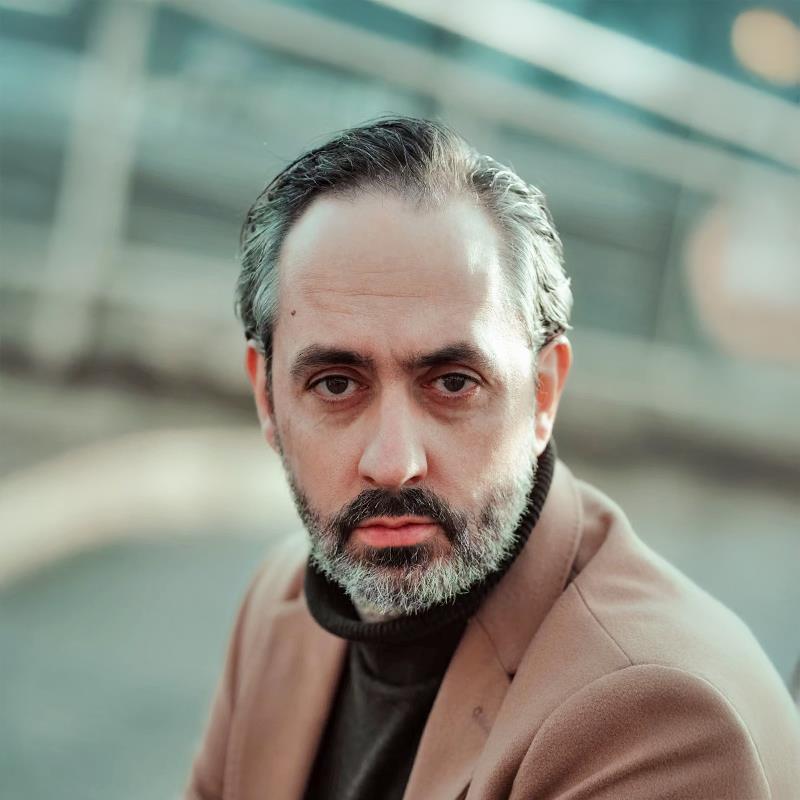 Постер Патрик Фингер