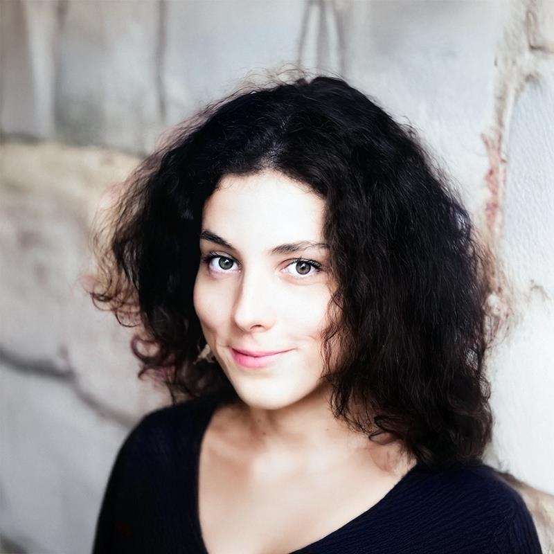 Постер Анастасия Хайнцль