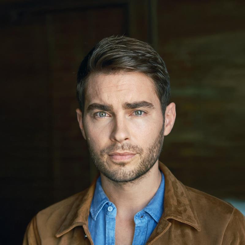 Постер Кевин Джой