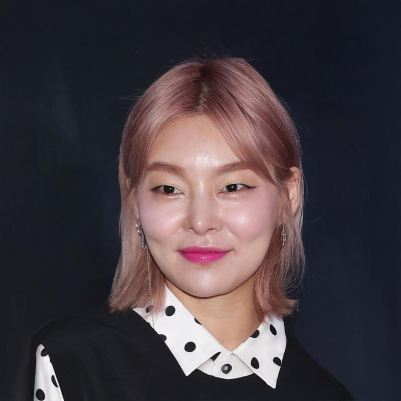 Постер Сон Хэ-на