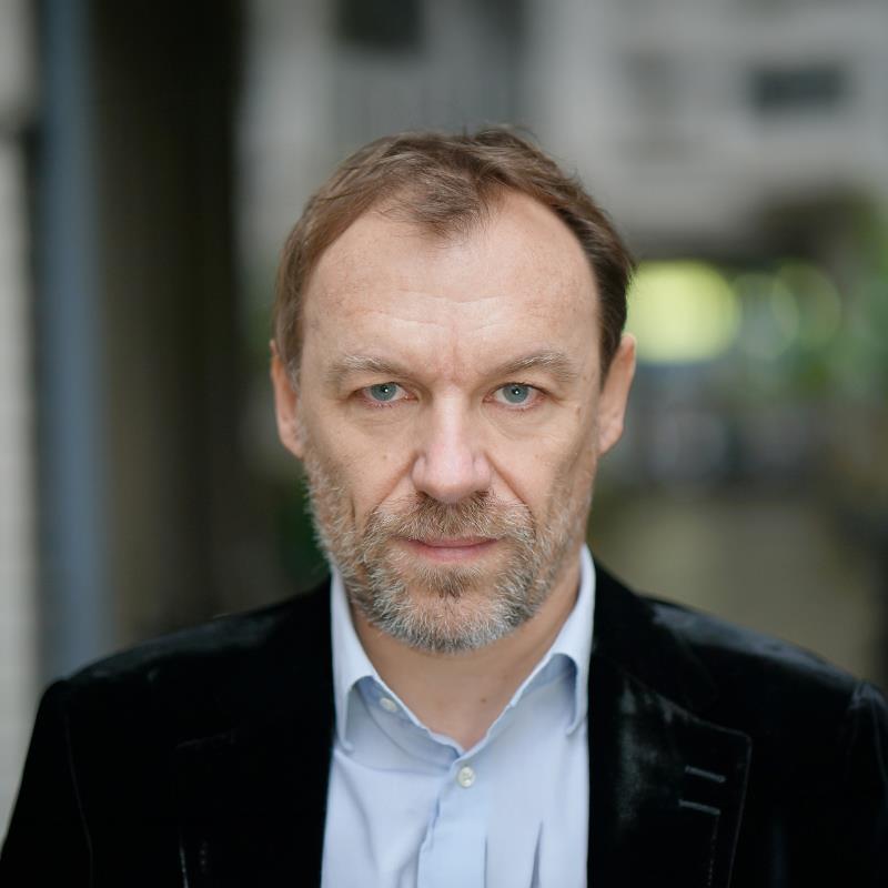 Постер Сэмюэл Чурин