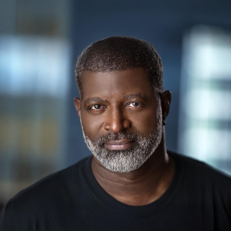 Постер Джей Девон Джонсон