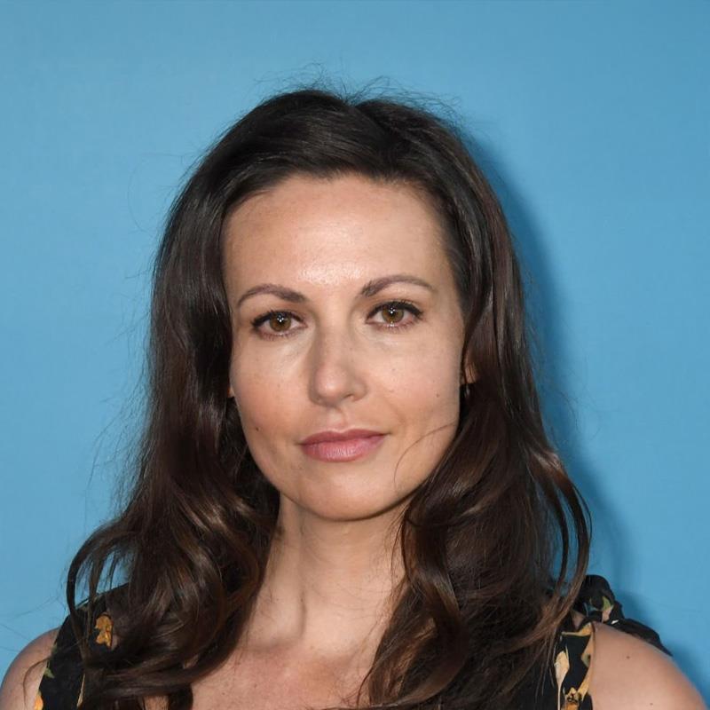 Постер Лиз Кэри