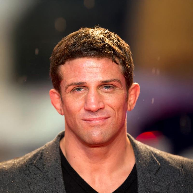 Постер Алекс Рейд