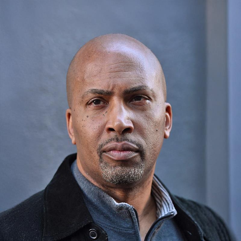 Постер Д. Эллиот Вудс