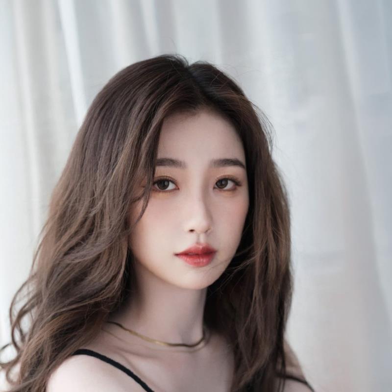 Постер Юй Шусинь