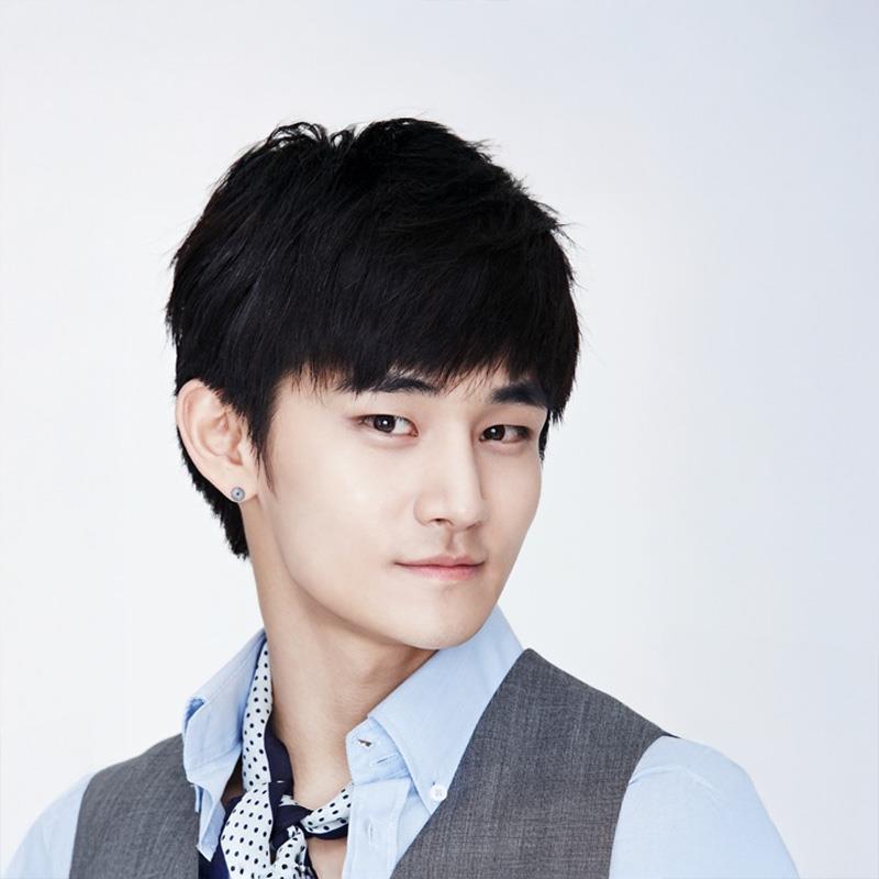 Постер Ким Джон-мун