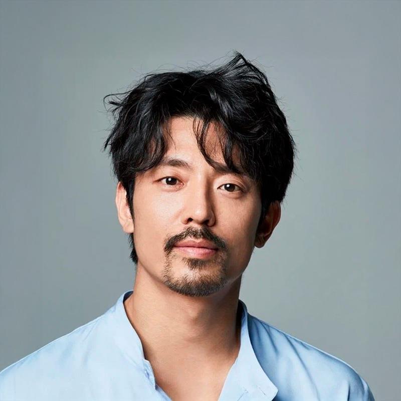 Постер Ким Джу-хон