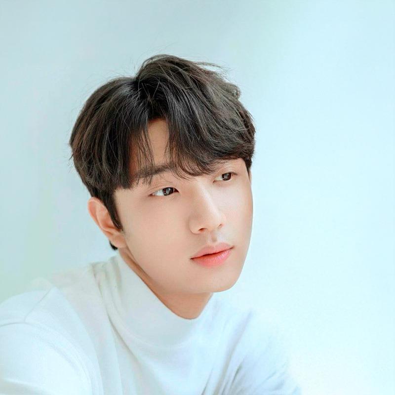 Постер Ким Джэ-вон