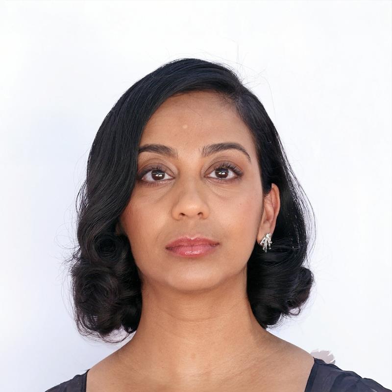 Постер Анджана Васан