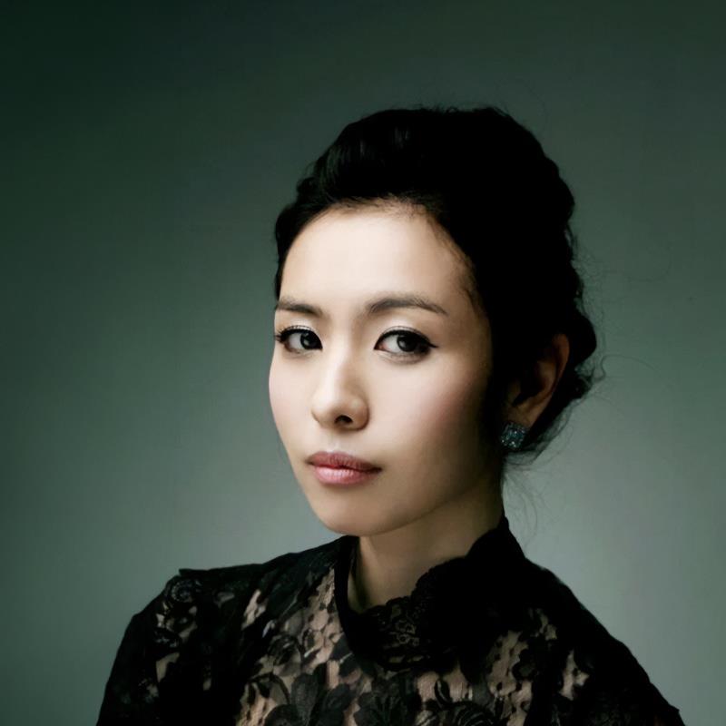 Постер Ким Хе-на