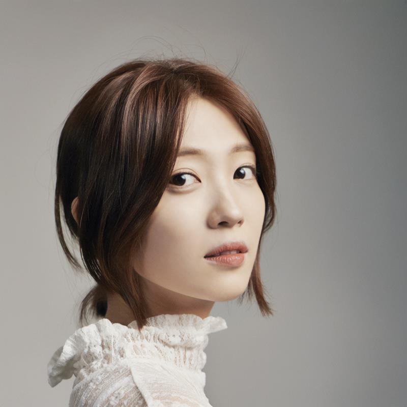 Постер Ан Джи-хён