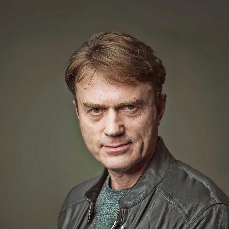 Постер Андрей Гусев