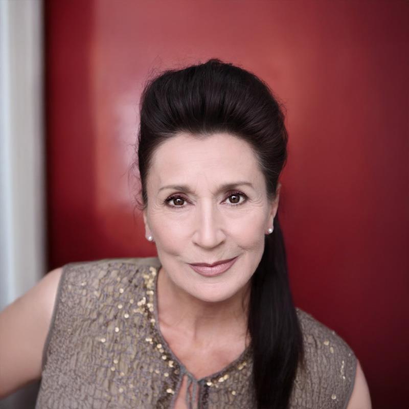 Постер Изабель Танакил