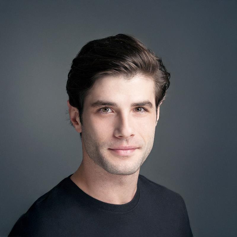 Постер Берк Джанкат