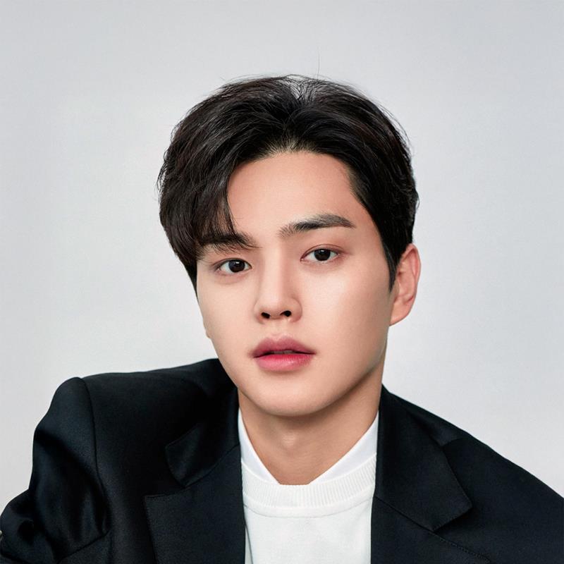 Постер Сон Ган