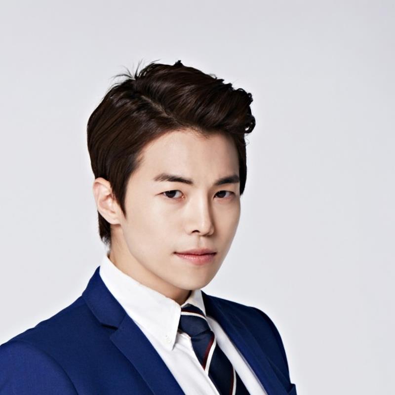 Постер Пак Ын-сок