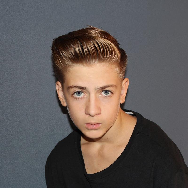 Постер Радислав Куцов