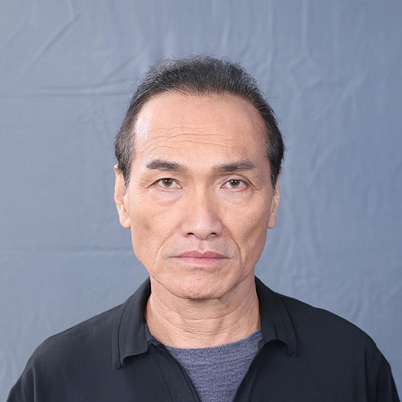 Постер Томас Синь