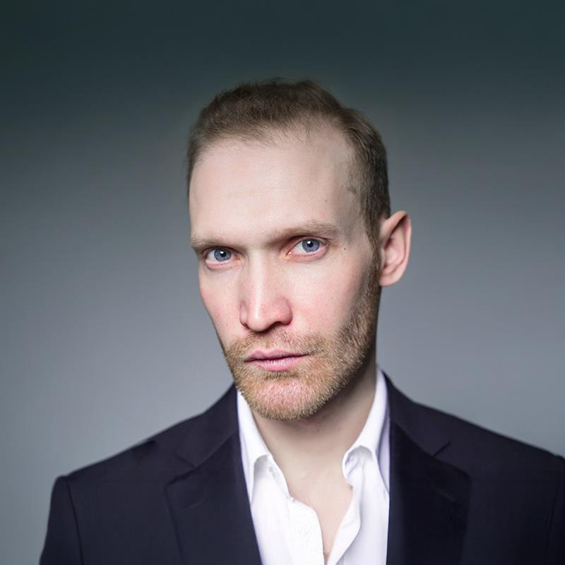 Постер Дмитрий Гладышев