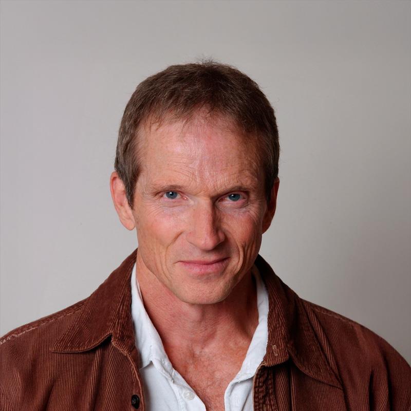 Постер Джеймс Хоран