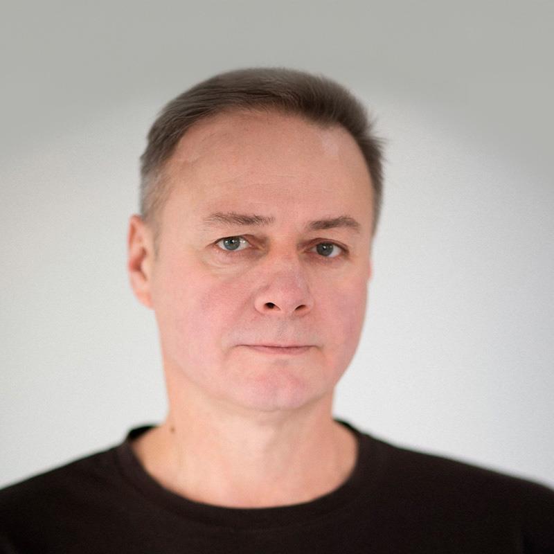 Постер Игорь Николаев