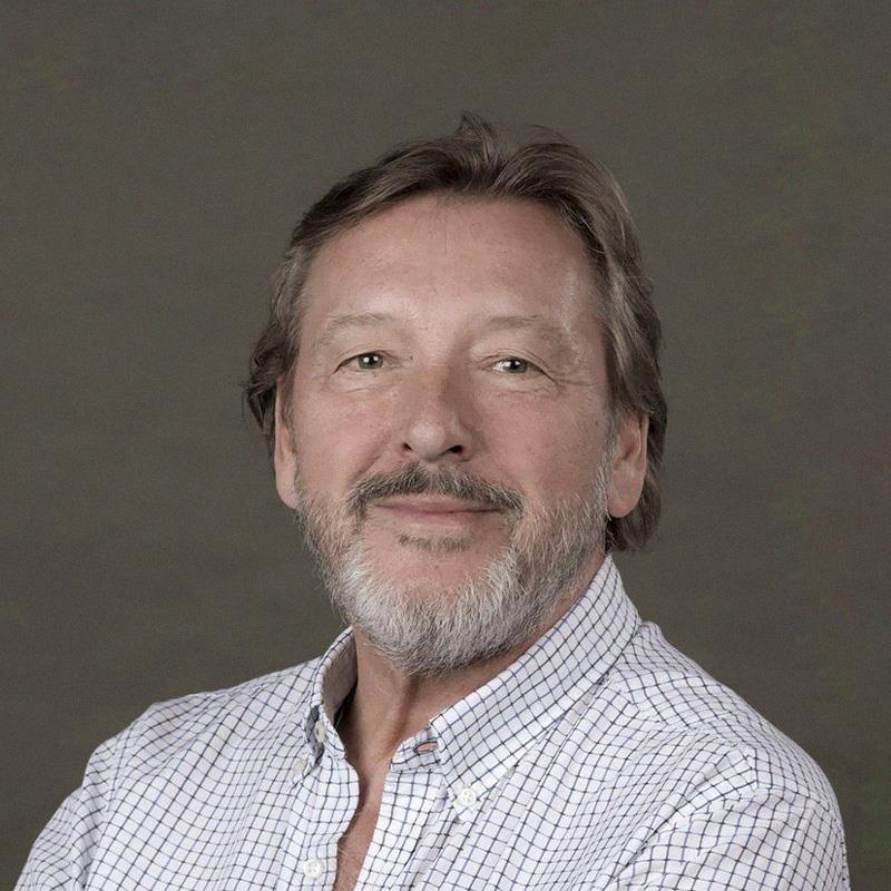 Постер Ласло Гальффи