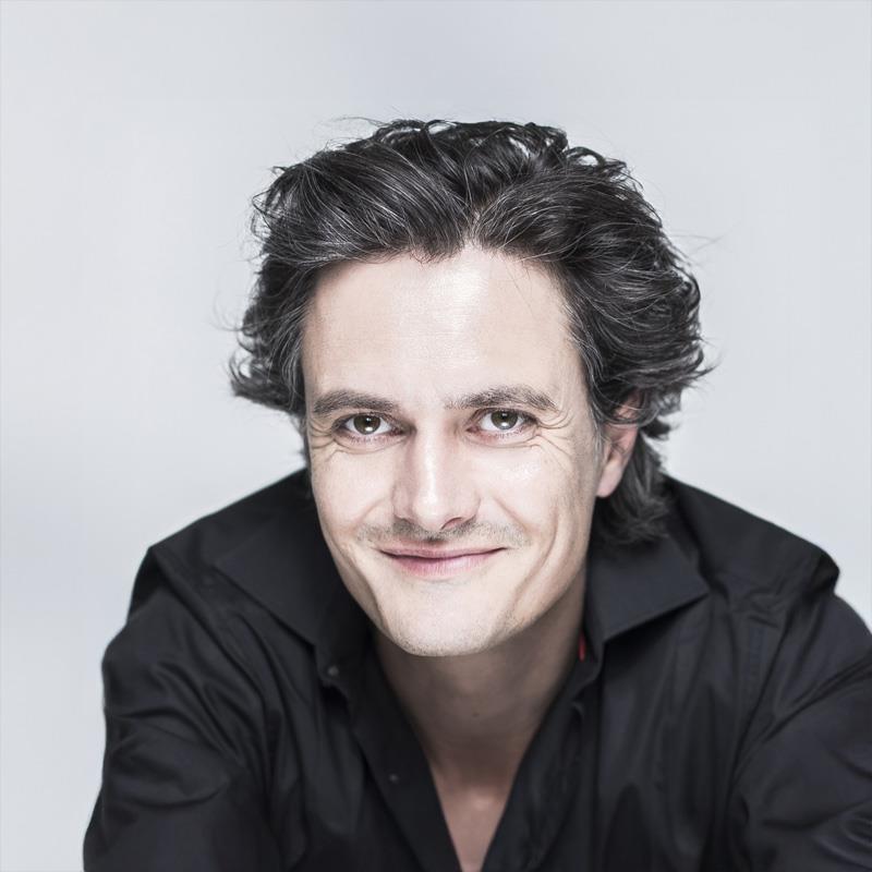 Постер Тамаш Керестеш