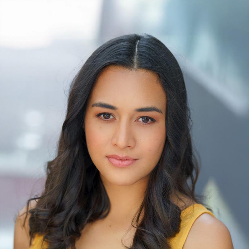 Постер Кара Маккарти