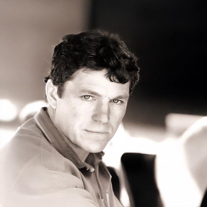 Постер Николас Клэй