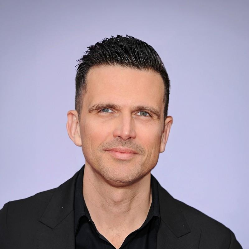 Постер Эшли Хэмилтон