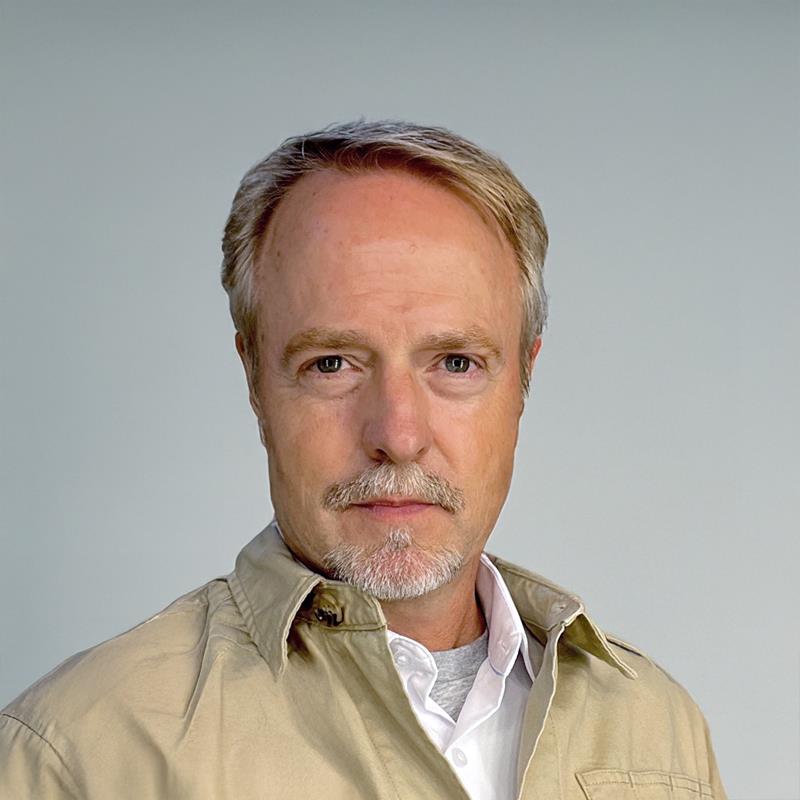 Постер Кристофор Браун