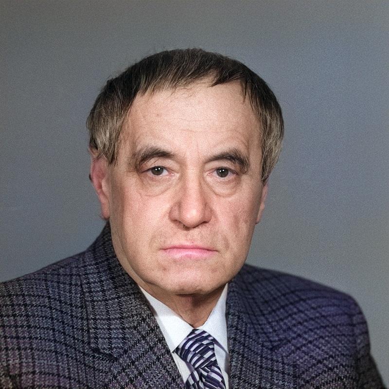 Постер Валентин Катаев