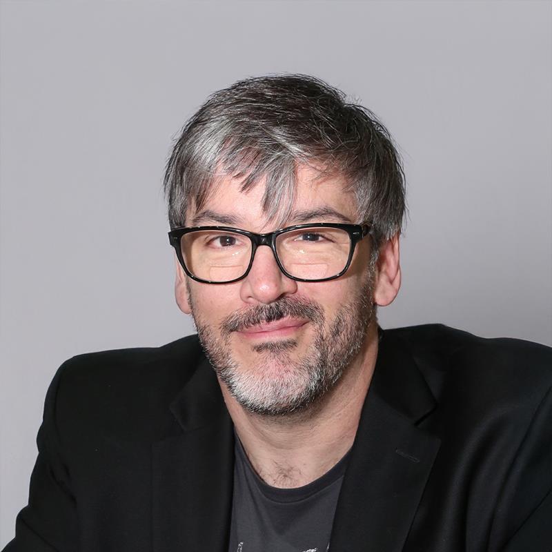 Постер Тони Червоне