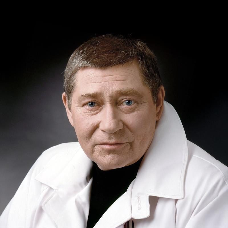 Постер Юрий Цапник