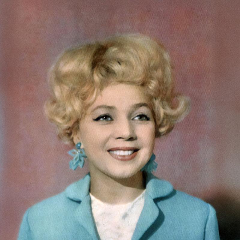 Постер Марина Полбенцева