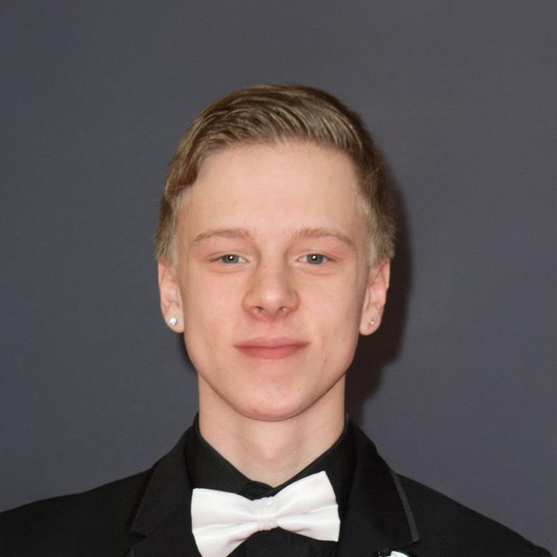 Постер Ник Серино