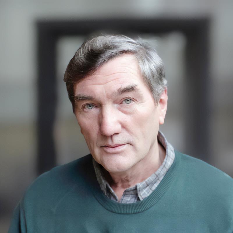 Постер Том Мэннион