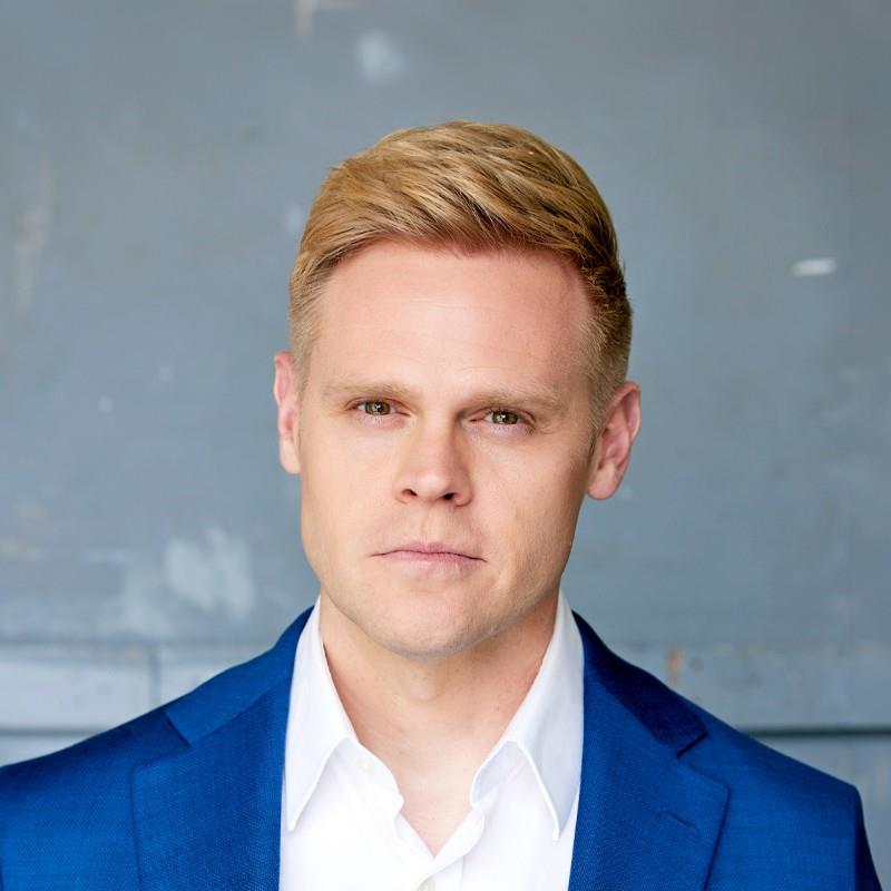 Постер Том Уокер