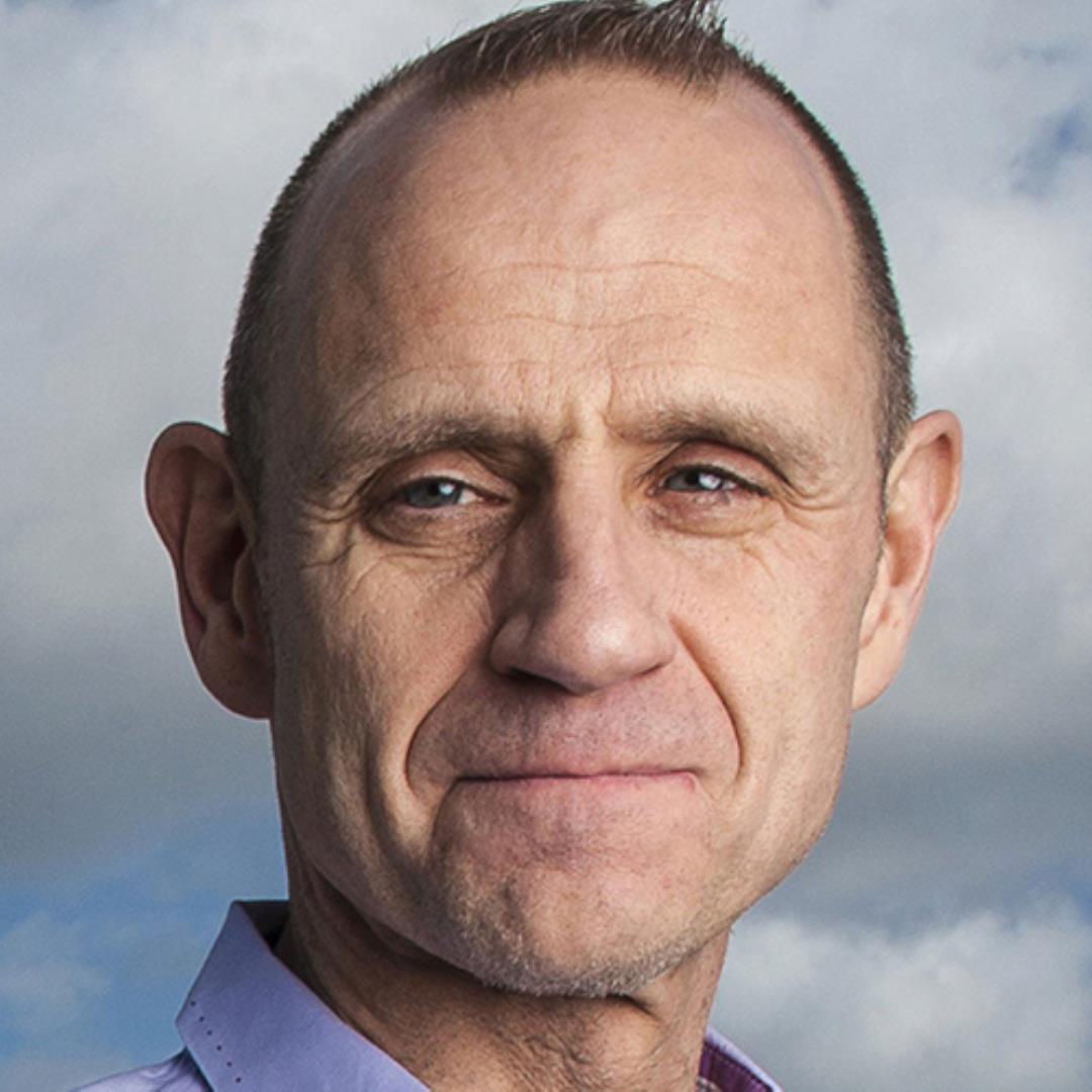 Постер Evan Davis