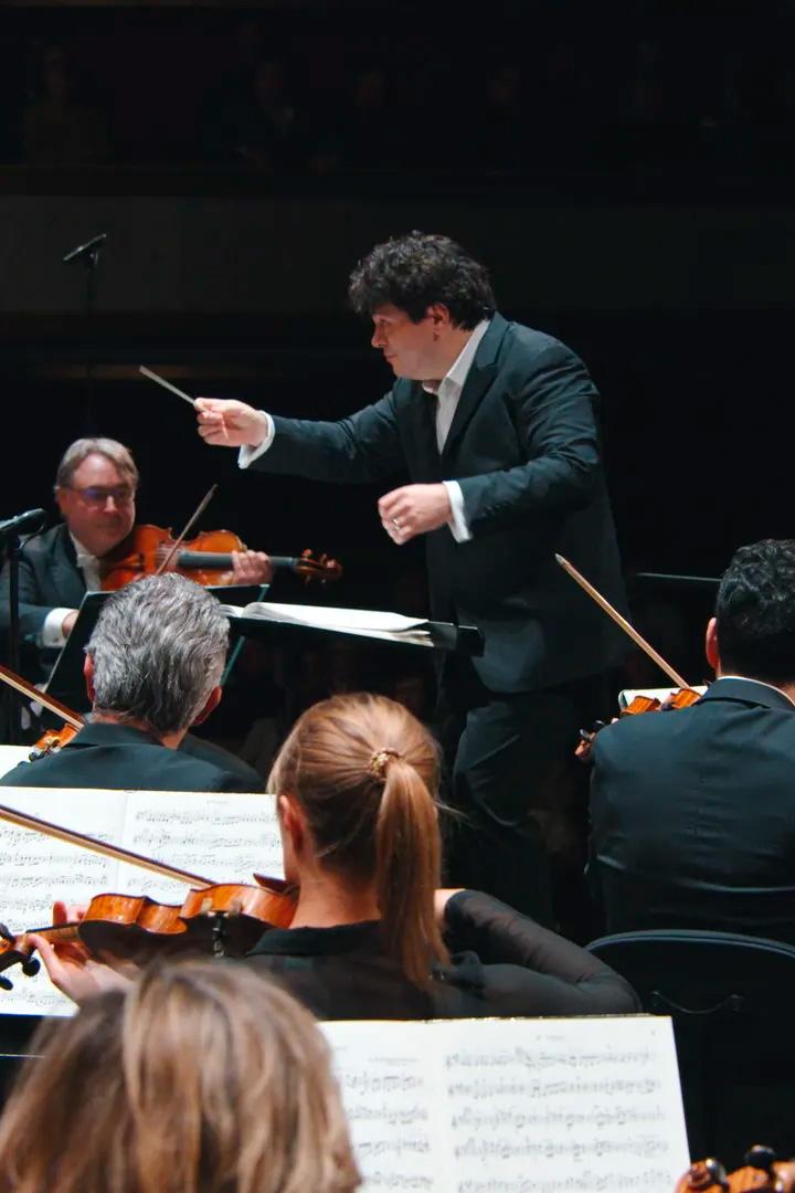 Famous Orchestras (famous-orchestras) Документальный сериал