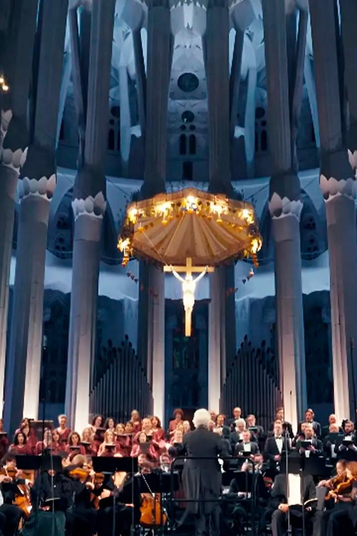 «Requiem» de Mozart à la basilique de la Sagrada Família (requiem-de-mozart-la-basilique-de-la-sagrada-famlia) Музыка