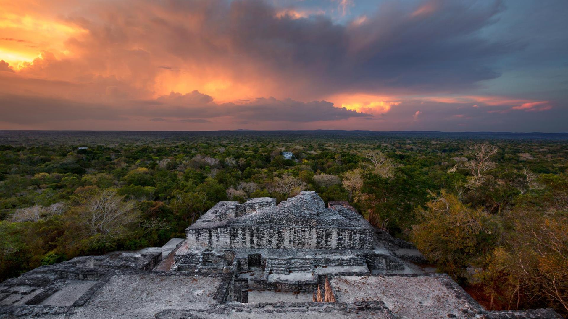 Империя короля змей (imperija-korolja-zmej) Документальный фильм