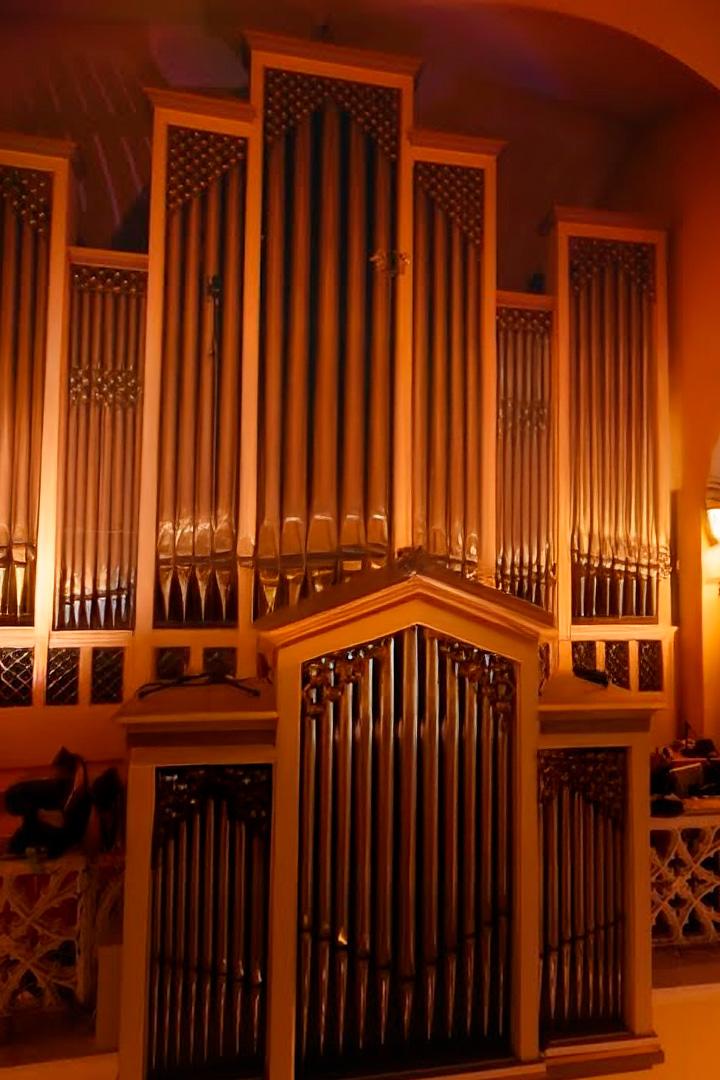 Ave Maria. Орган, оркестр, вокал (ave-maria-organ-orkestr-vokal) Музыка