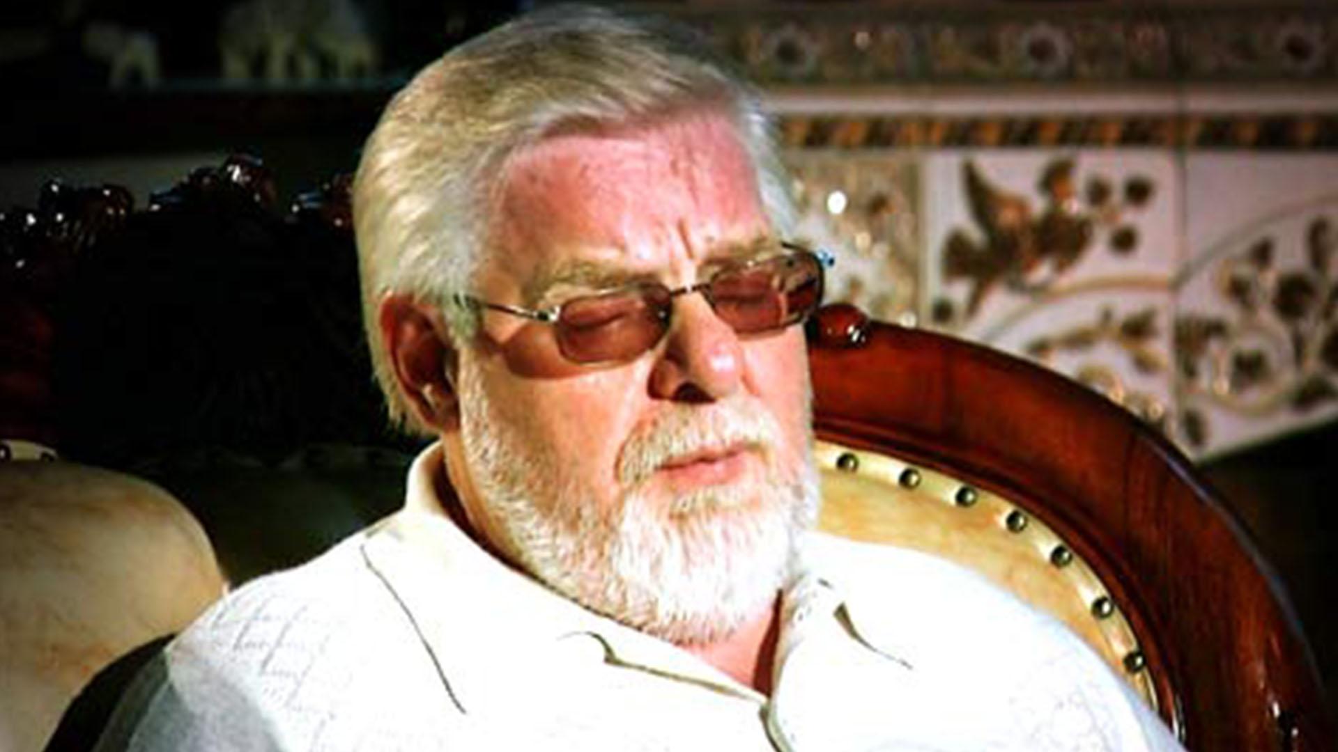 Валентин Дикуль. Встань и иди! (valentin-dikul-vstan-i-idi) Документальный фильм