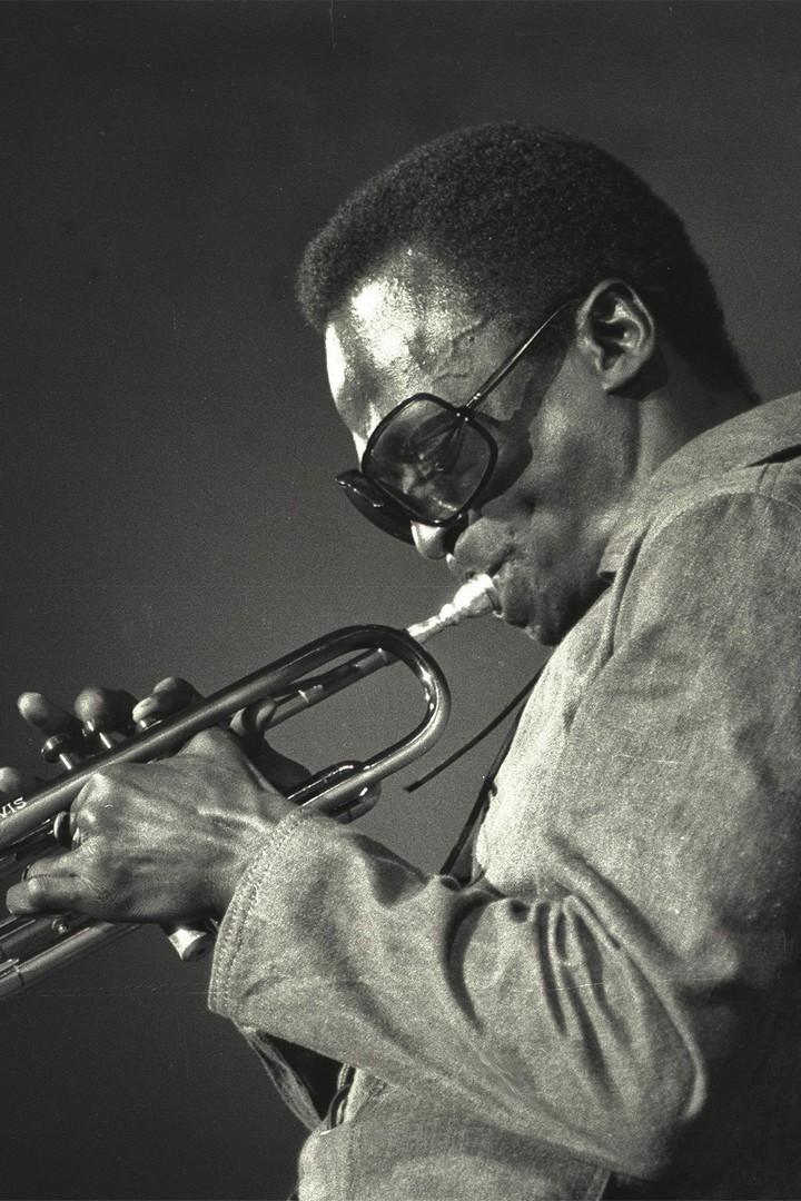 Miles Davis: That’s What Happened-Live In Germany 1987 (miles-davis-thats-what-happened-live-in-germany-1987) Музыка